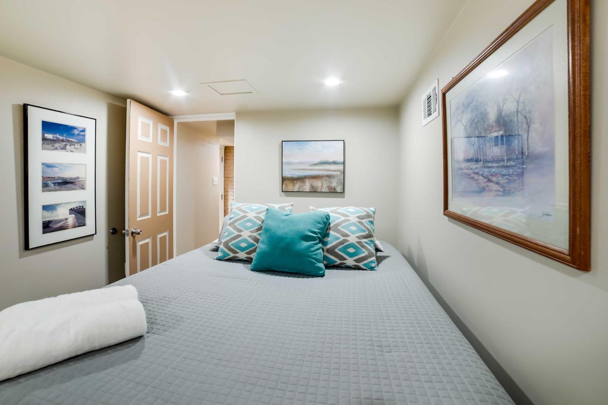 Holiday home Shadyside House - 100 Feet To Walnut Street! Pittsburgh